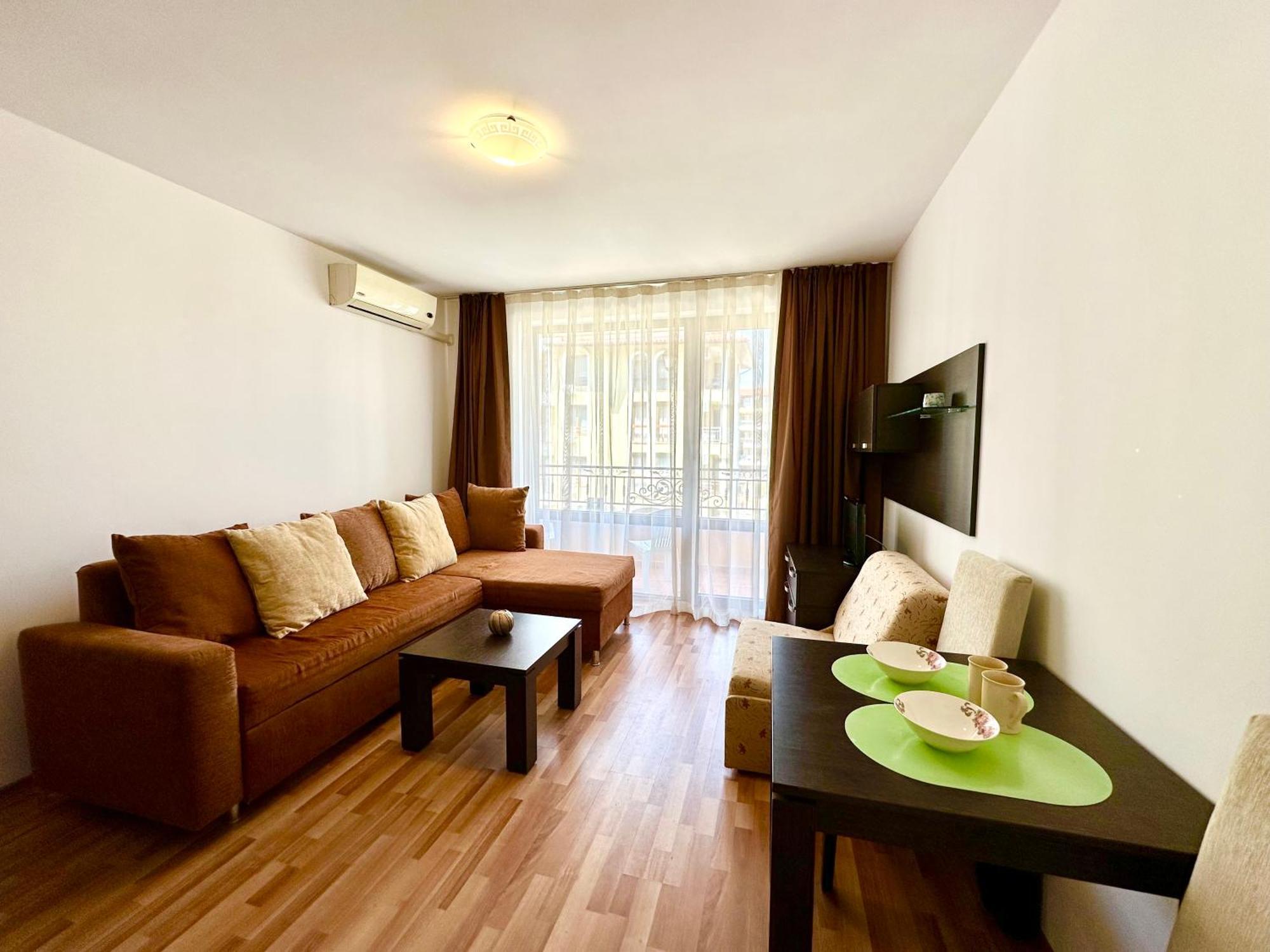 Menada Diamant Apartments Pantai Sunny Ruang foto